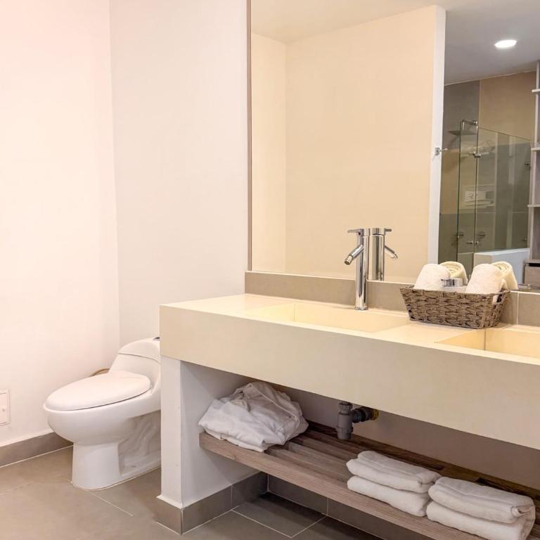 VVC Hotel's - Junior Suite - 7