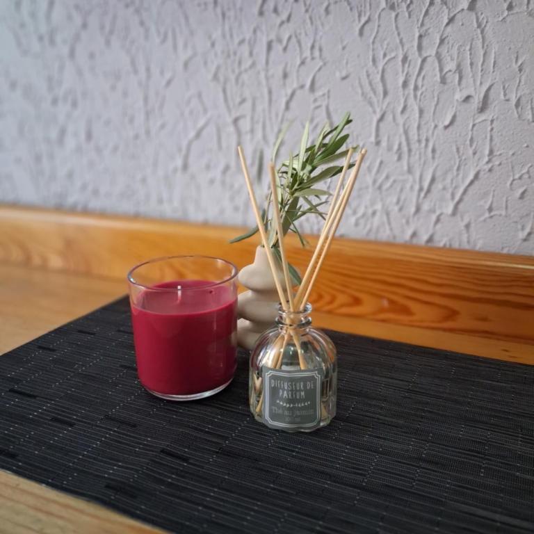 Bindi De-Lux - Dvokrevetna Soba sa Bračnim Krevetom i Balkonom (2 Odrasle Osobe + 1 Dete) - 3