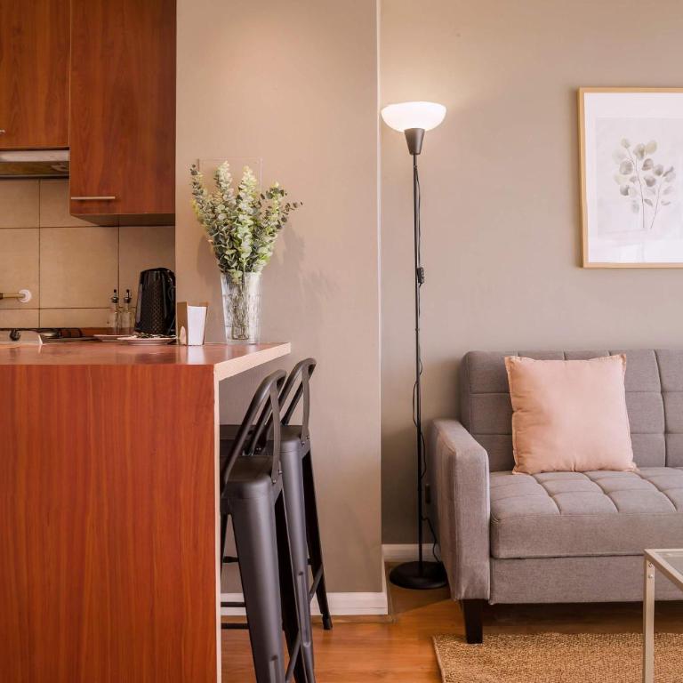 Chic Providencia Apt Cozy Stay Ideal for 3 Guests - Apartamento - 2