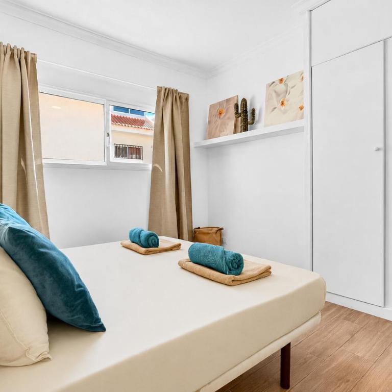 Home Holidays 152 - Appartement 1 Chambre - Vue sur Piscine - 3