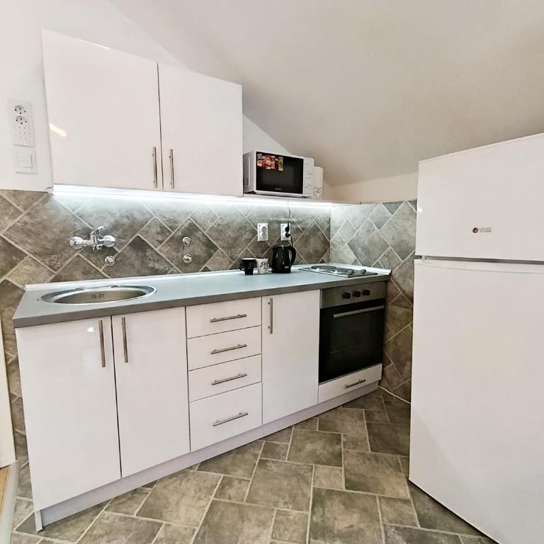 Gospođica - Apartment mit 1 Schlafzimmer - 12