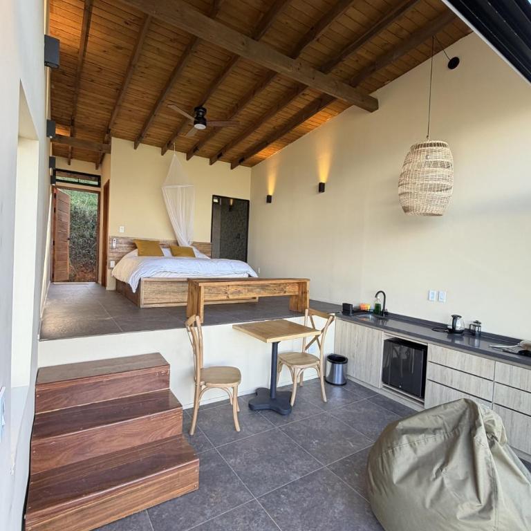 Glamping Ecohotel de Bienestar - Apartamento de 1 dormitorio con balcón y vistas a la montaña - 2