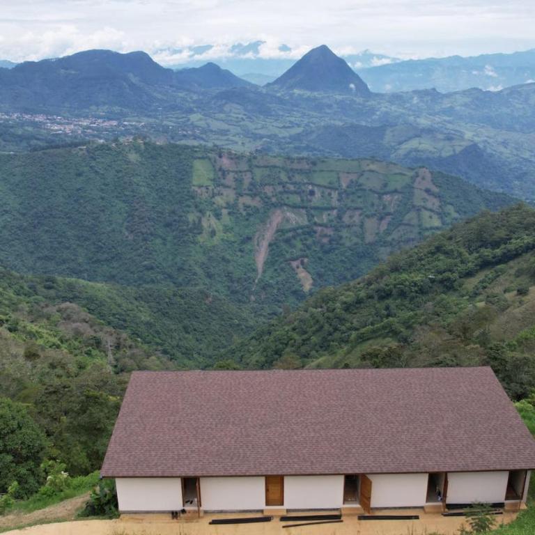 Glamping Ecohotel de Bienestar - Apartamento de 1 dormitorio con balcón y vistas a la montaña - 12