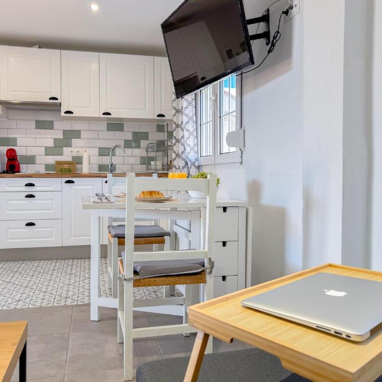 Proa Apartments by Stay Belonio - Appartamento con 2 Camere da Letto e Terrazza - 15