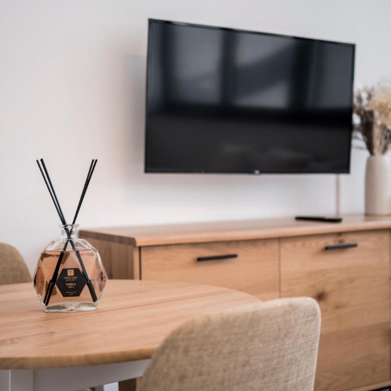 Ponti Cozy Apartment - Private Parking available, Near Navigli, Romolo Metro and Duomo - Appartamento Superior - 33