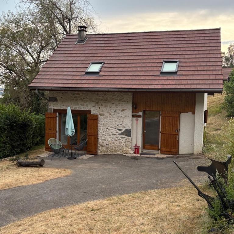 Lecrin D Aiguebelette - Maison 3 Chambres - 2