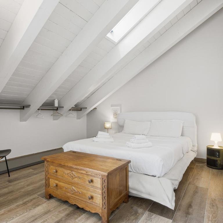 Hostdomus - Maison Zen - Two-Bedroom Superior Apartment - 4