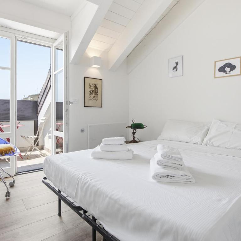 Hostdomus - Maison Zen - Two-Bedroom Superior Apartment - 10