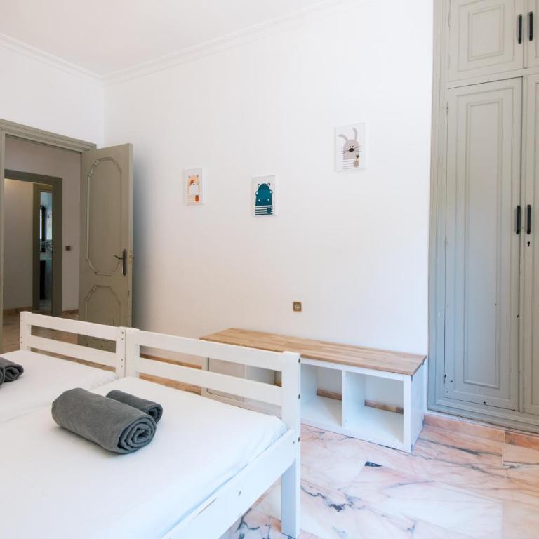 PREMIUM Family Villa in Málaga with Private Pool - Five-Bedroom House - 48