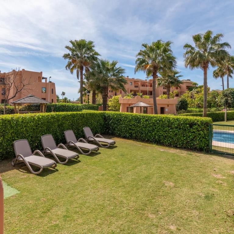 Casares Beach Golf Apartment - Apartamento Deluxe de 2 dormitorios con vistas al jardín - 35