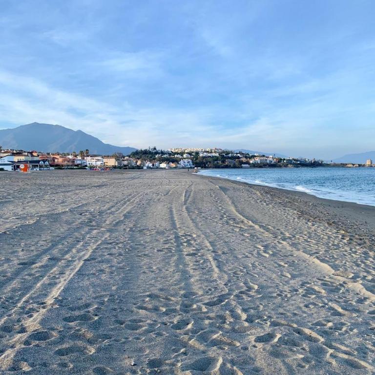 Casares Beach Golf Apartment - Apartamento Deluxe de 2 dormitorios con vistas al jardín - 31