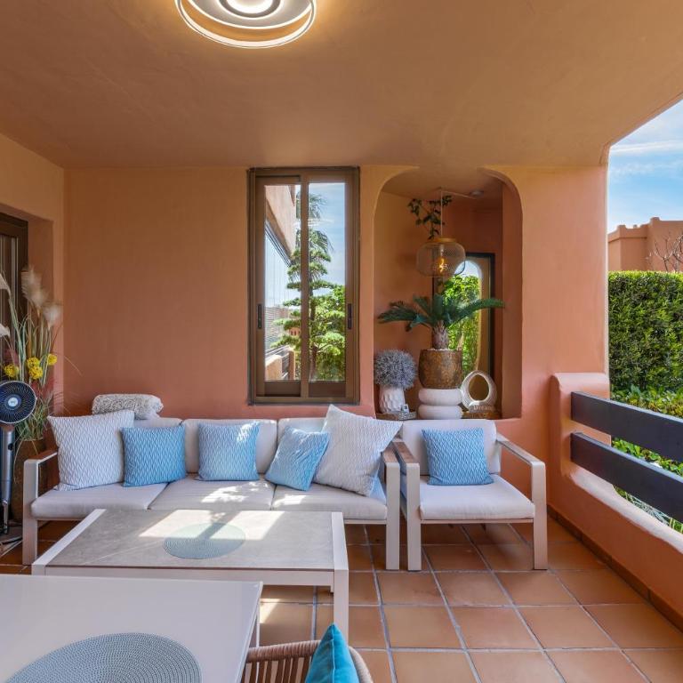 Casares Beach Golf Apartment - Apartamento Deluxe de 2 dormitorios con vistas al jardín - 32