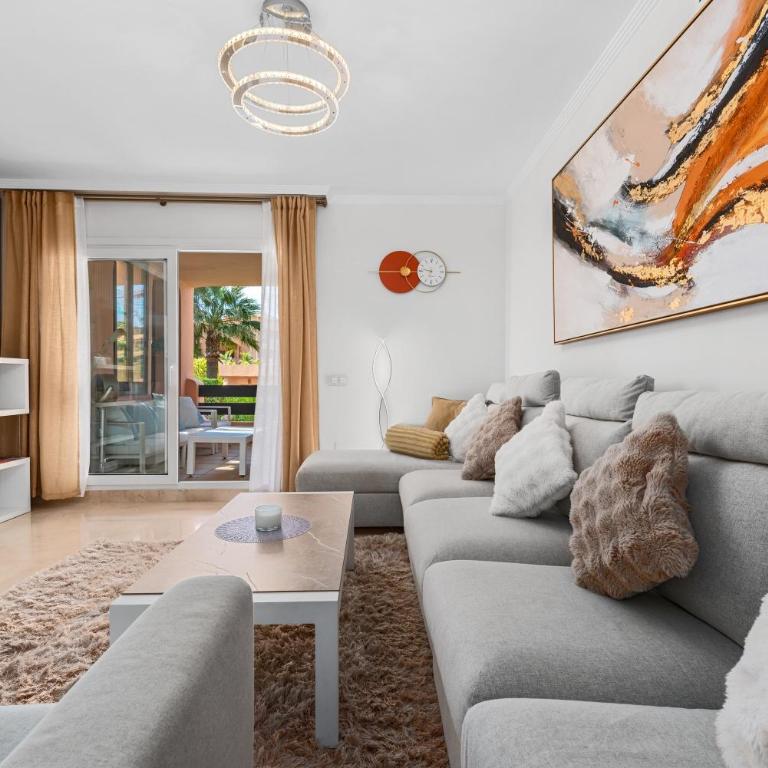 Casares Beach Golf Apartment - Apartamento Deluxe de 2 dormitorios con vistas al jardín - 34