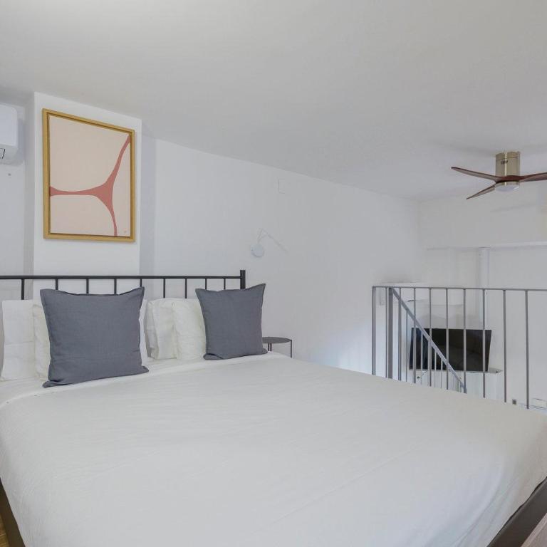 Renovated Duplex on Paseo F. de Sales - Apartamento - 12