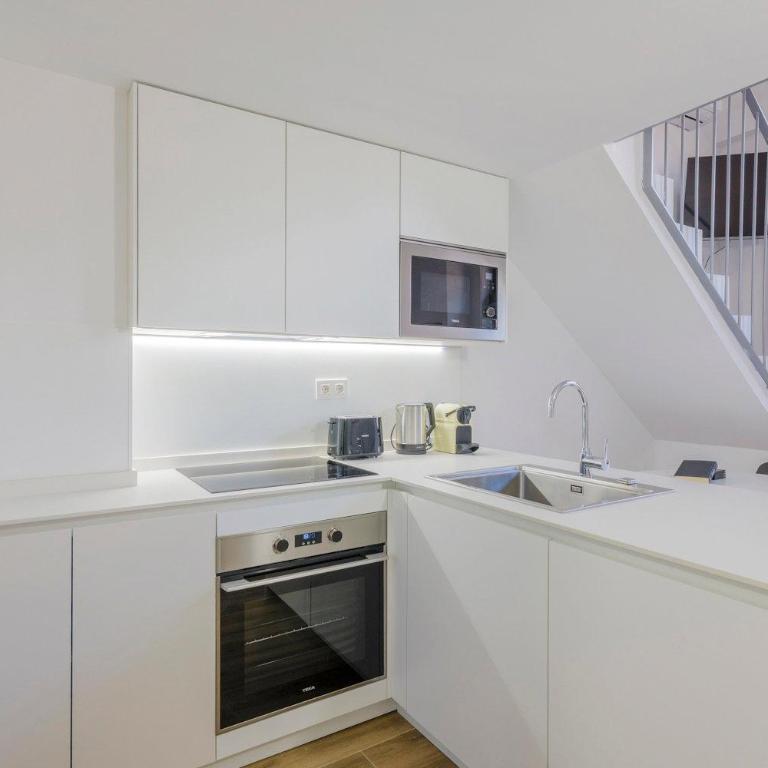 Renovated Duplex on Paseo F. de Sales - Apartamento - 26