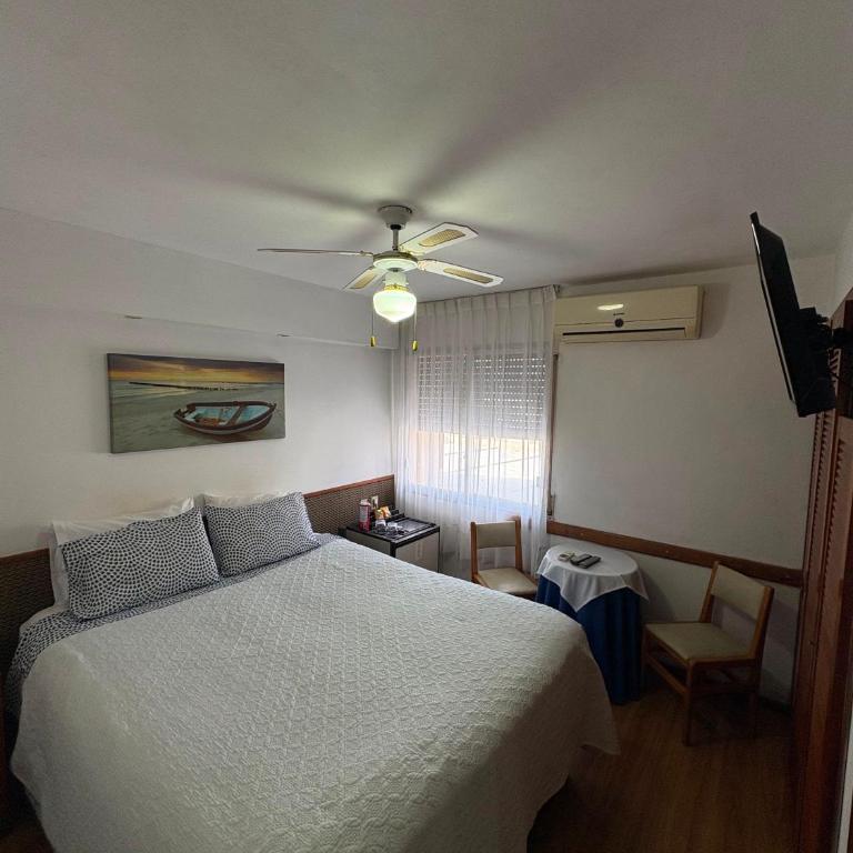 Hotel Argentina - Habitación Doble Estándar - 1 o 2 camas - 11