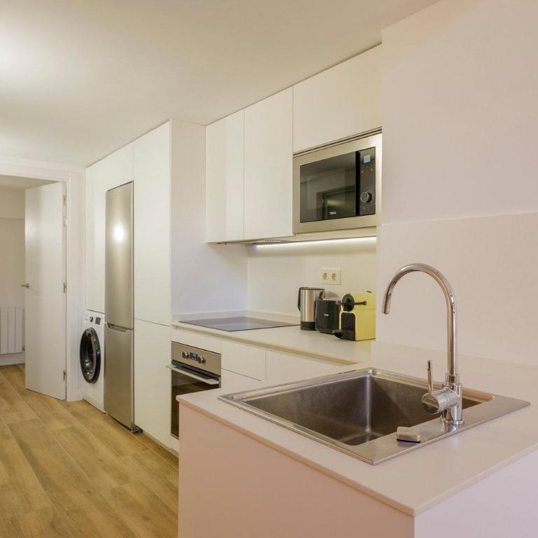 Premium Renovated Loft near Santander Park - Apartamento - 10