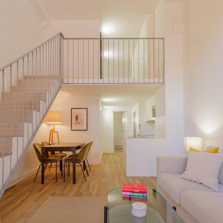 Premium Renovated Loft near Santander Park - Apartamento - 6