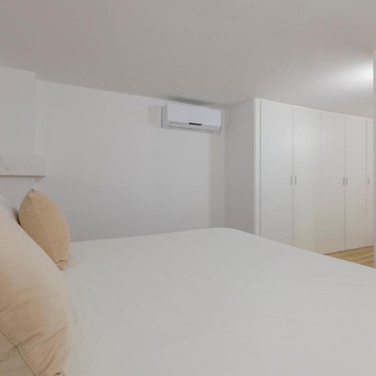 Premium Renovated Loft near Santander Park - Apartamento - 20