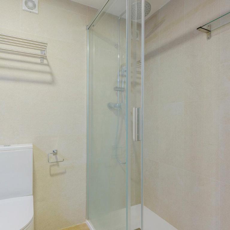 Premium Renovated Loft near Santander Park - Apartamento - 16