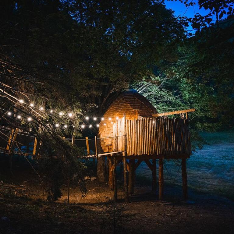 La Pomme de Pin Perchée, cabane romantique pour 2 - Appartement avec Douche - 46