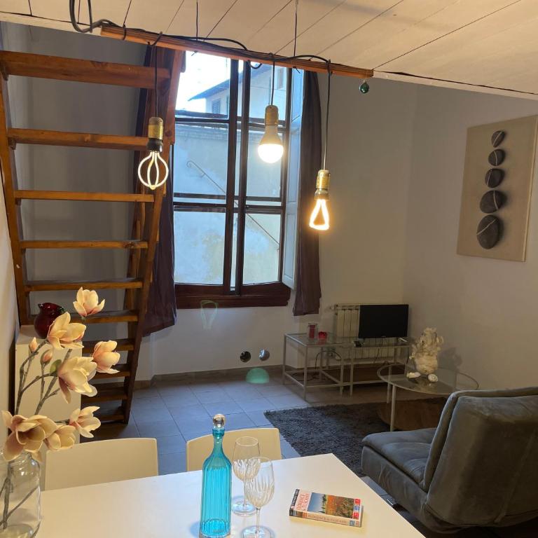 Palazzo via dei servi - One-Bedroom Apartment - 9