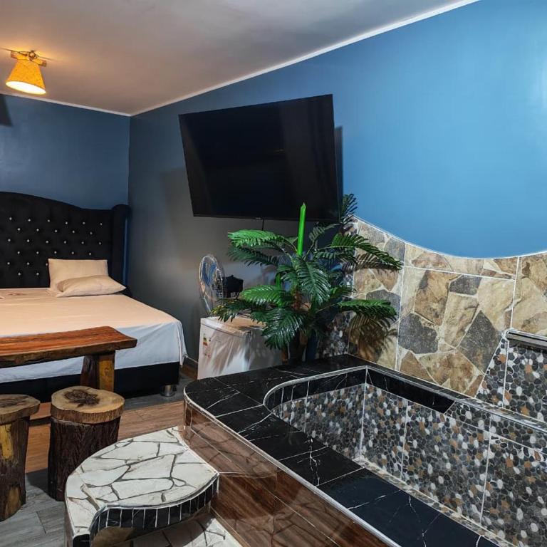 Hotel Las Lomas de Pisco - Family Room - 3