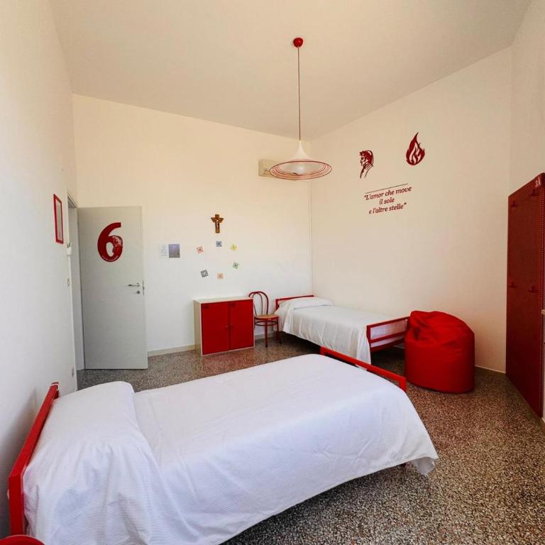 Ostello del Viandante - Camera Standard Doppia con Letti Singoli con Bagno in Comune - 1
