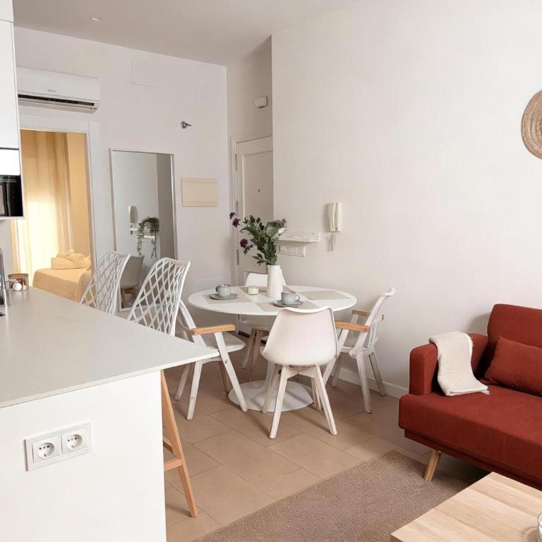 Apartamento Follow the Sun 2 Malaga Centro - Two-Bedroom Apartment - 6