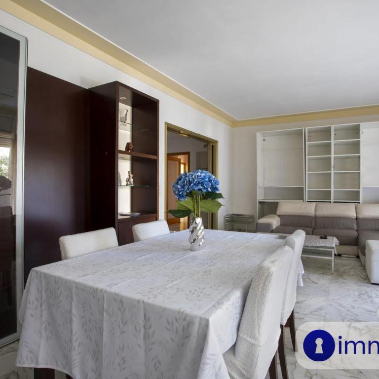 Spacious apartment with terrace in the Cimiez district - Apartment - 3