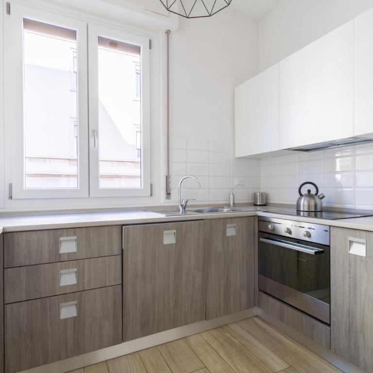 Milan Central Easy Stay - Appartamento con 2 Camere da Letto - 14