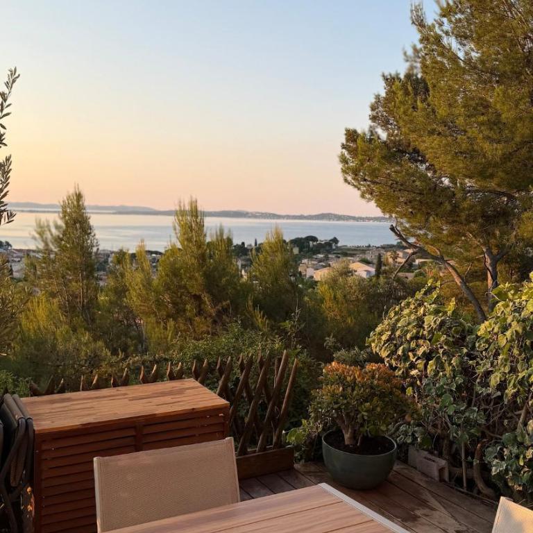 Vue panoramique, Parking, Clim, Plage - Appartement 1 Chambre - Vue sur Mer - 9
