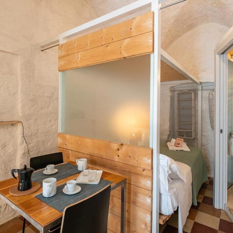 Rentbeat Collection 4 Historic Center - Appartamento con 1 Camera da Letto - 3