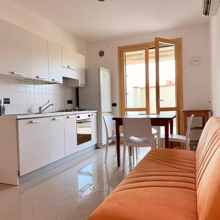 Rosmini Apartment - parcheggio-veranda - Baia Verde - Lido - by Click Salento - Two-Bedroom House - 12
