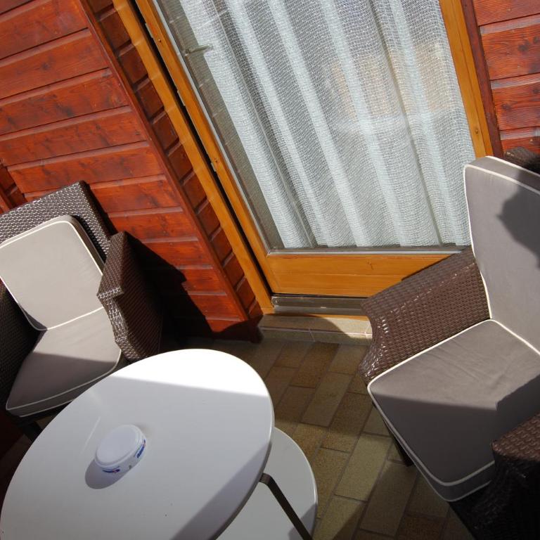 Appartement Zweikofelblick - Apartment mit 2 Schlafzimmern und Balkon - 10