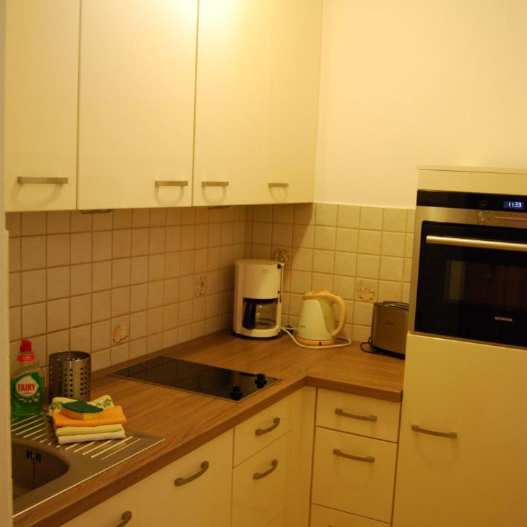 Appartement Zweikofelblick - Apartment mit 2 Schlafzimmern und Balkon - 6