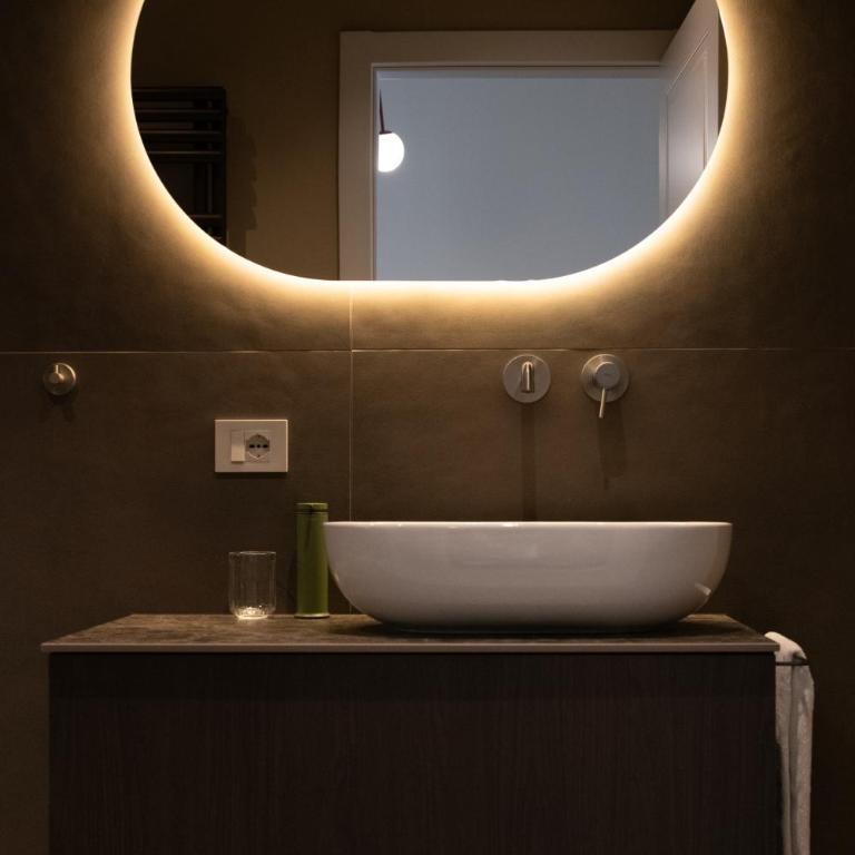 Brand new 100sqm Designer Apartment in the center of Bari - by Pausa Stays - Two-Bedroom Apartment with City View - 2