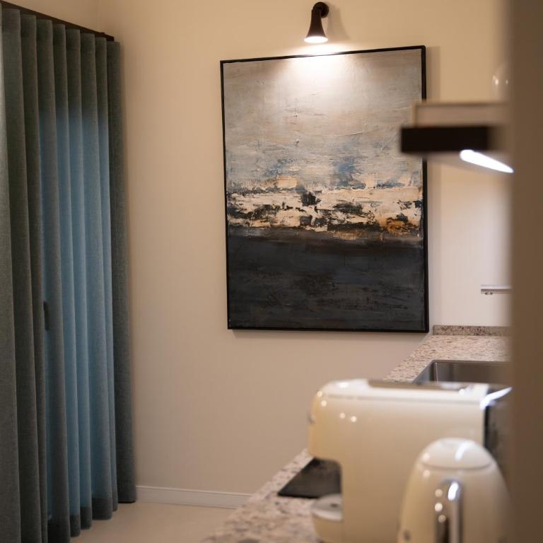 Brand new 100sqm Designer Apartment in the center of Bari - by Pausa Stays - Two-Bedroom Apartment with City View - 14