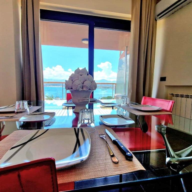 Milazzo. Intero alloggio in affitto - Appartamento - 10