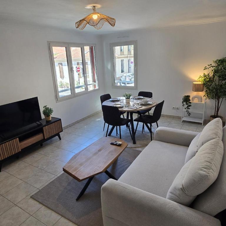 Heart of Antibes & Harbor, Beach & Terrace - Appartement 1 Chambre - 5
