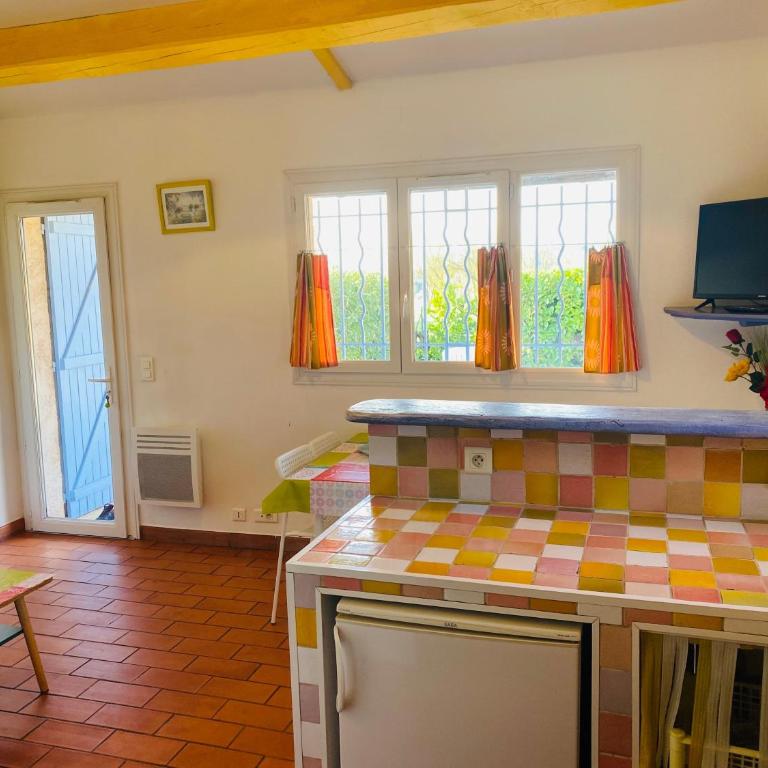 Location piscine var wifi - Maison 1 Chambre - 3