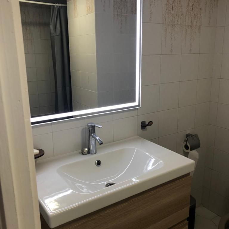 Benalplaya - One-Bedroom Apartment - 7