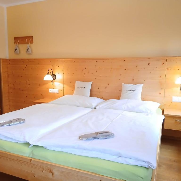 Frühstückspension Alte Schule - Doppelzimmer mit Balkon - 2