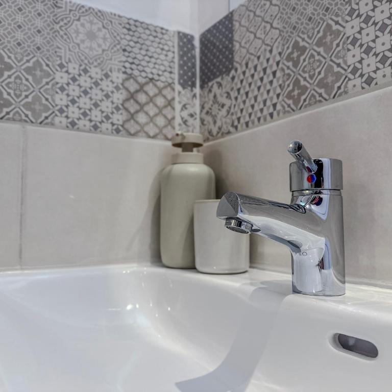 Le Charles - Gare - CEA - STMicro - One-Bedroom Apartment - 11
