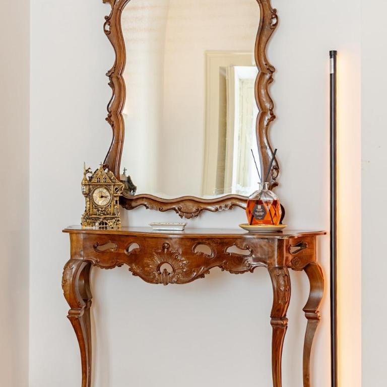 San Michele Heritage Historic residence in the center - One-Bedroom Apartment - 35