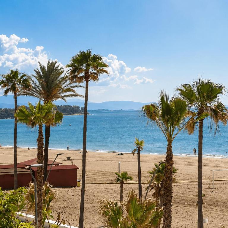 AZUL HOME SUITES Estepona - Suite con terraza - 2