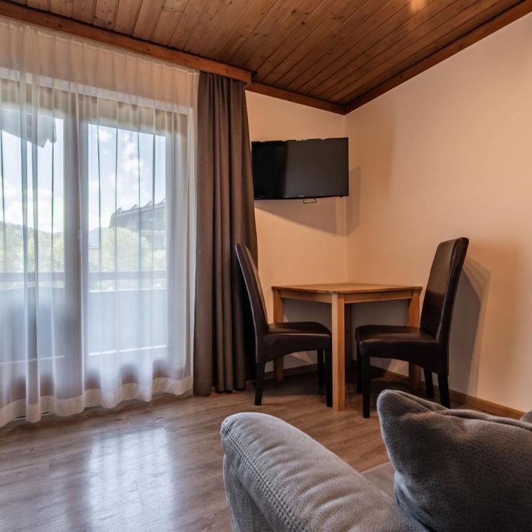 Stangl Appartements - Apartment mit Balkon - 2