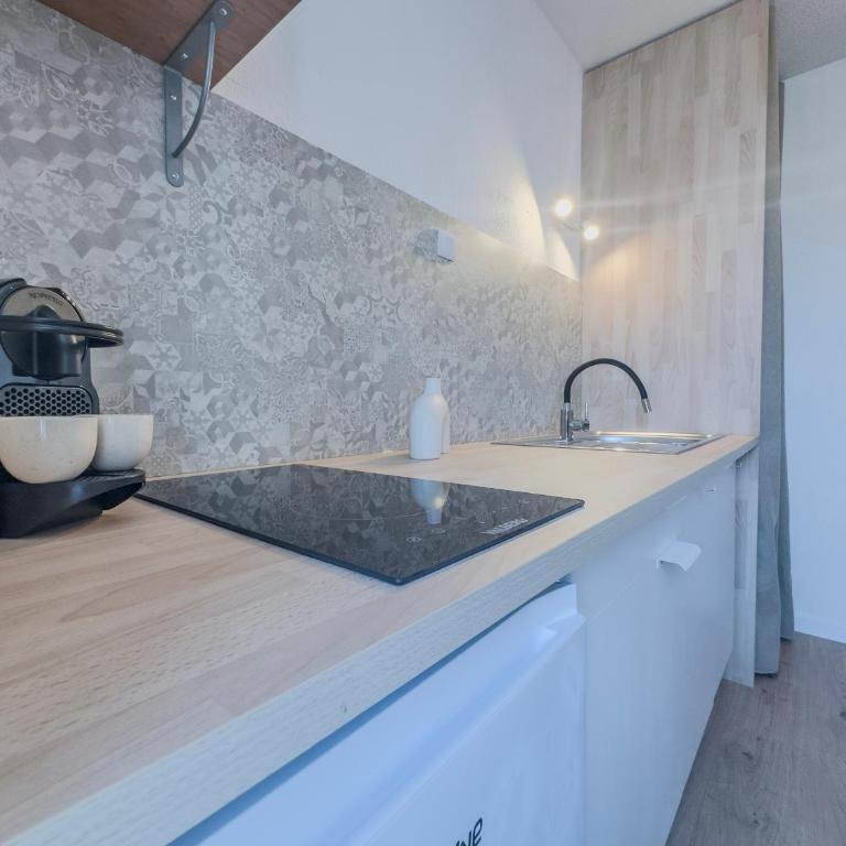 Le Charles - Gare - CEA - STMicro - One-Bedroom Apartment - 14