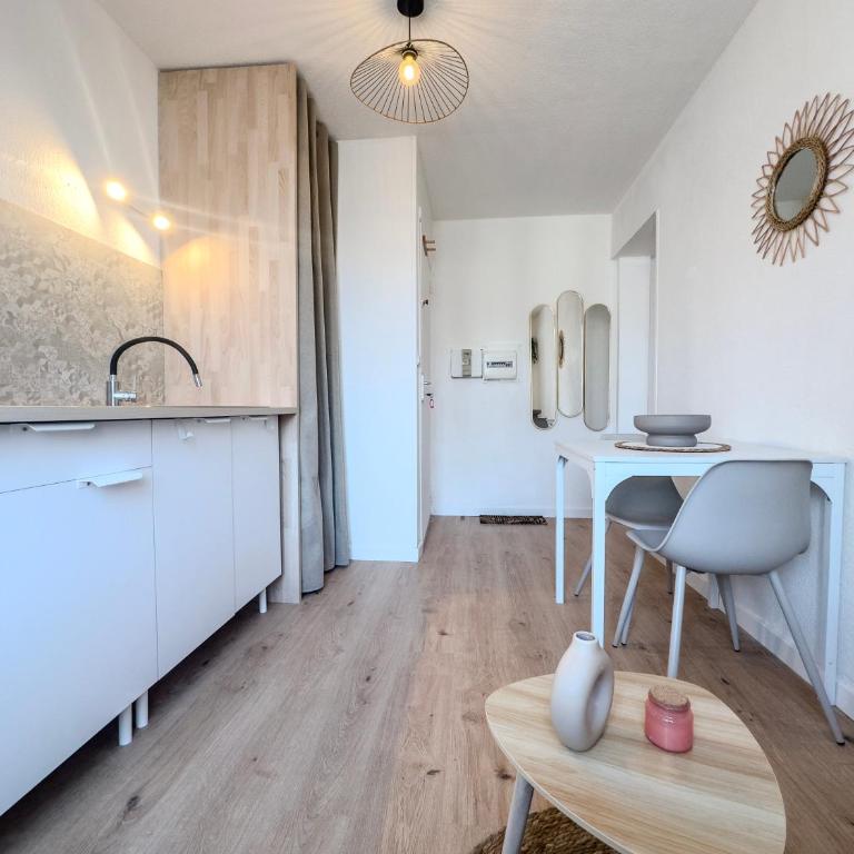 Le Charles - Gare - CEA - STMicro - One-Bedroom Apartment - 28
