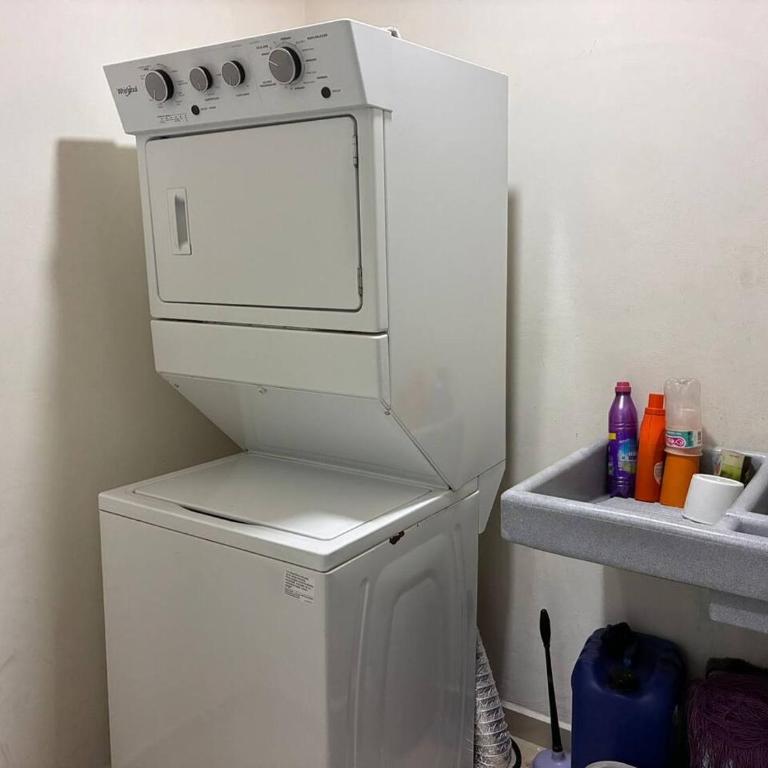 Alojamiento A Unas Calles del Malecon - Apartamento - 15